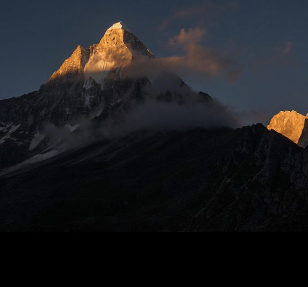 Mount Meru im Yoga – Bedeutung und Symbolik der inneren Achse